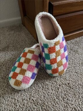 Bedroom Slippers cozy cute from hallmark checkerboard pattern multicolor
